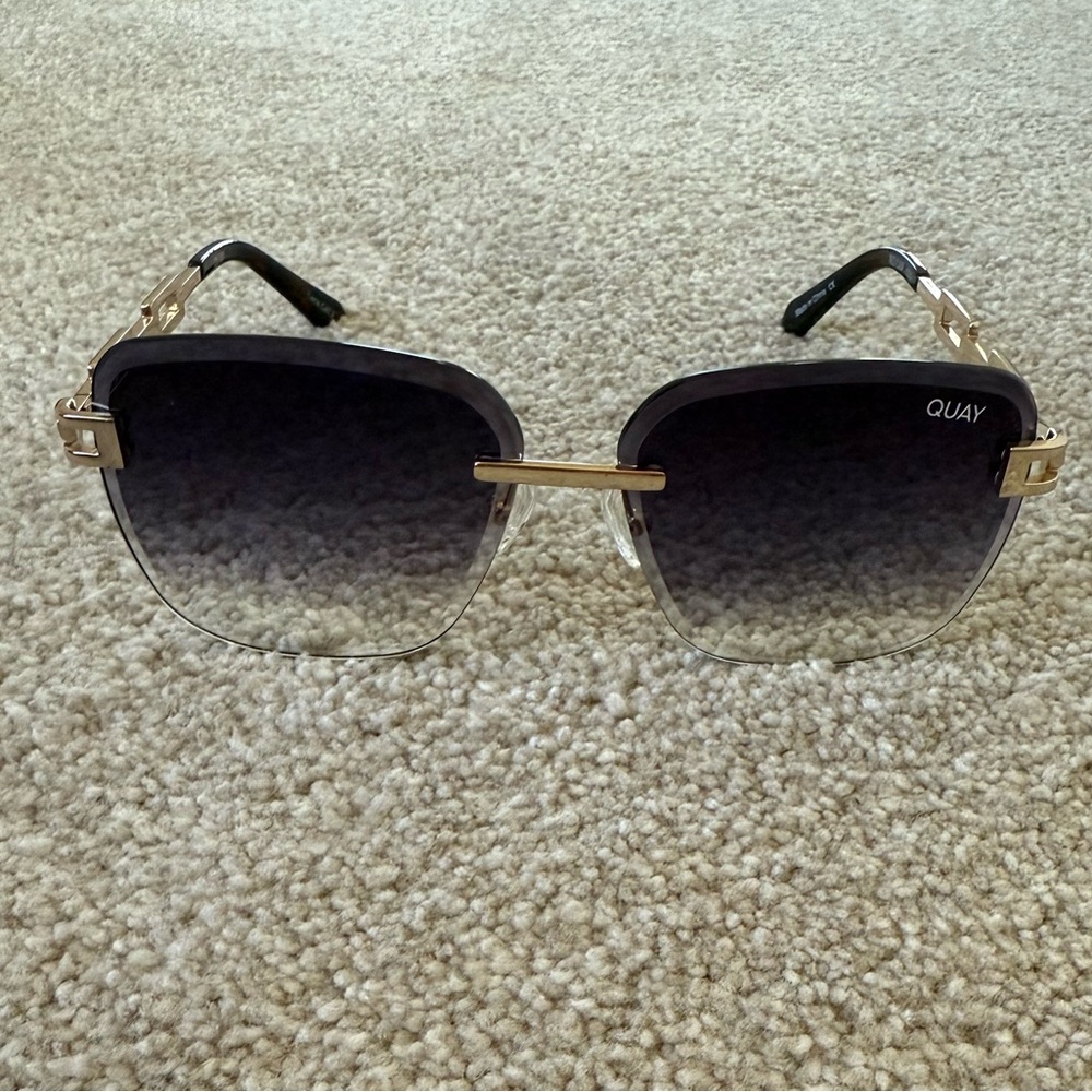 Quay Australia sunglassess style No Cap